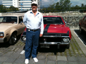 ROBERTO URUCHURTO Y SU JAVELIN…, foto 2